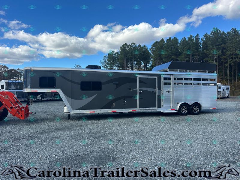 Used Horse Trailers for Sale