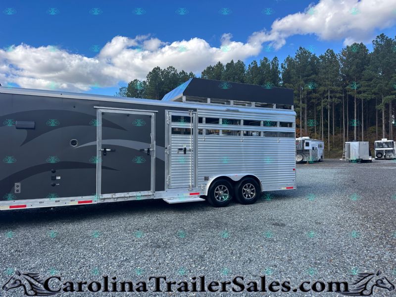Used Horse Trailers for Sale