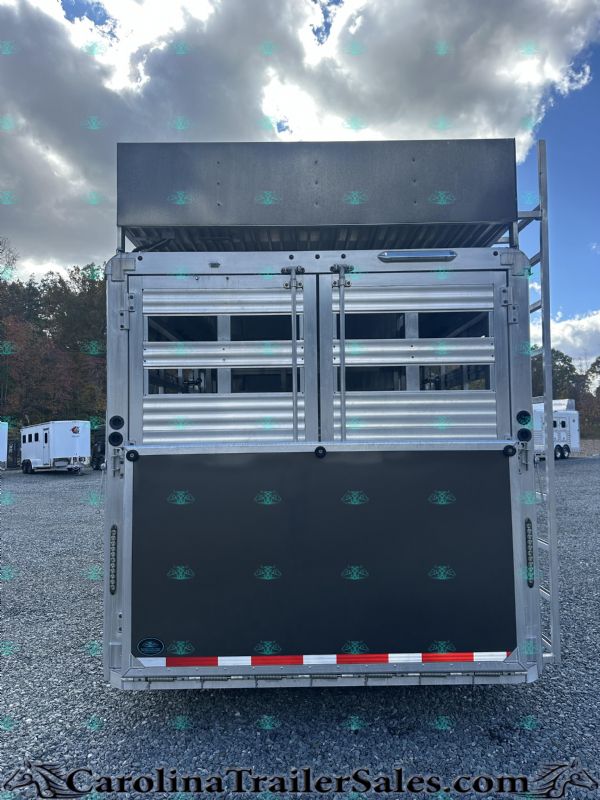Used Horse Trailers for Sale
