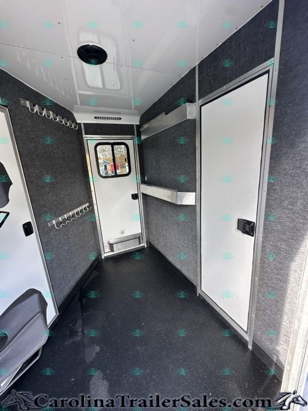 Used Horse Trailers for Sale