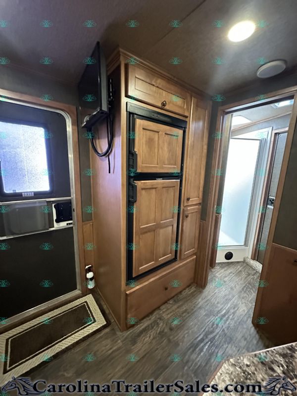 Used Horse Trailers for Sale