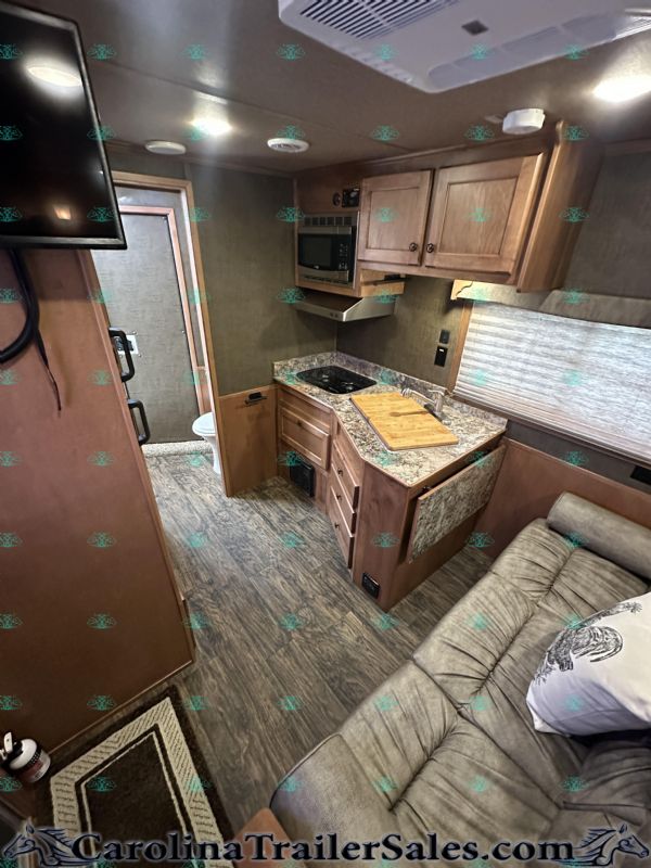 Used Horse Trailers for Sale