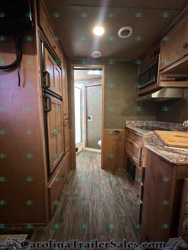 Used Horse Trailers for Sale