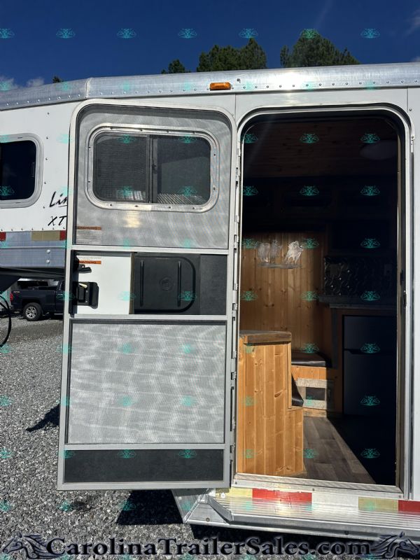 Used Horse Trailers for Sale
