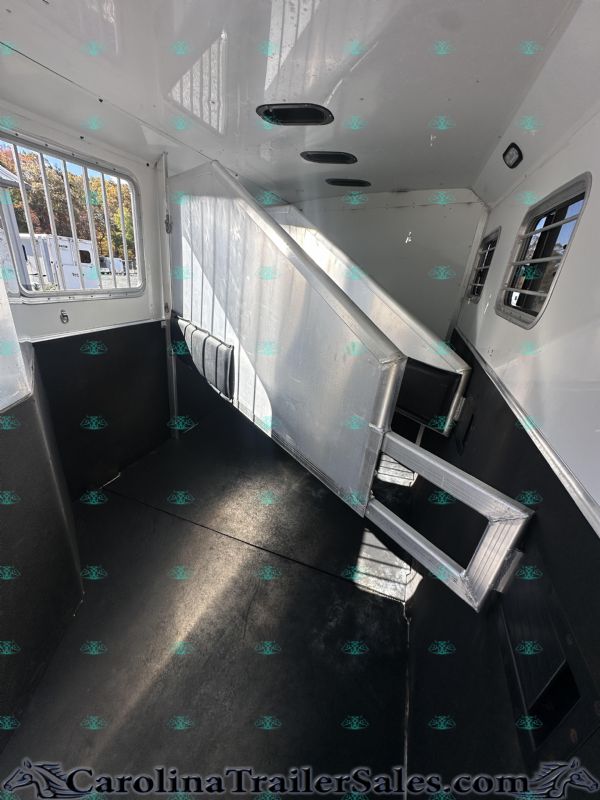 Used Horse Trailers for Sale