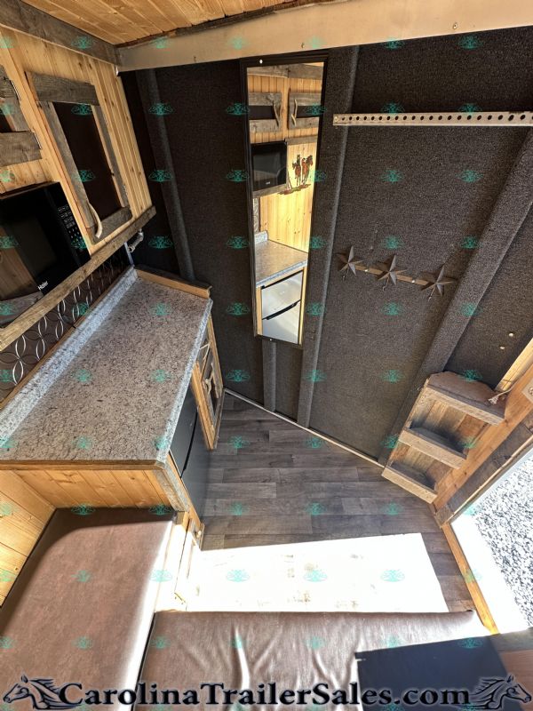 Used Horse Trailers for Sale