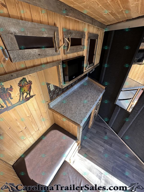 Used Horse Trailers for Sale