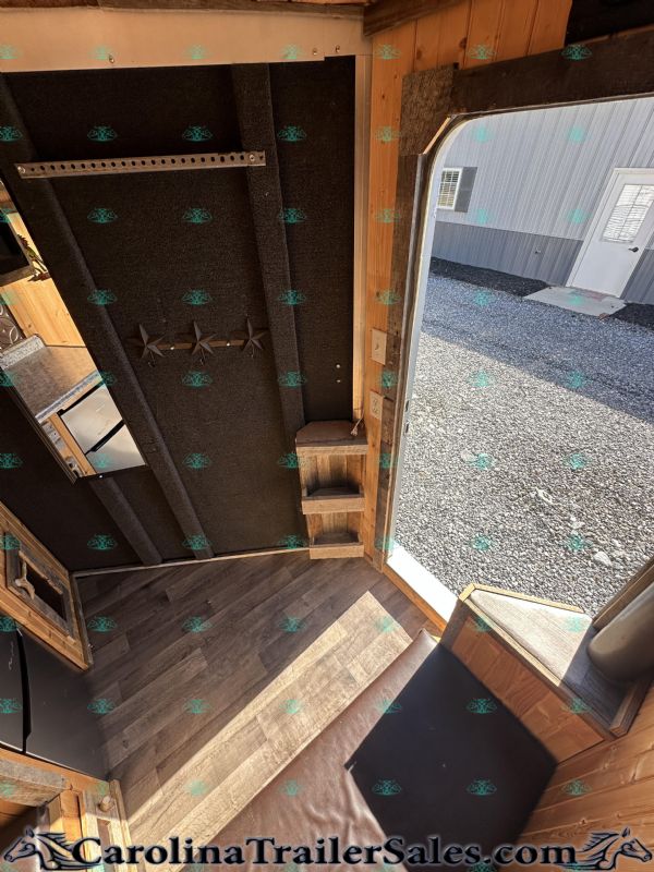 Used Horse Trailers for Sale