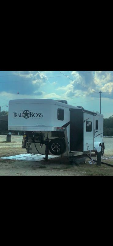 Used Horse Trailers for Sale