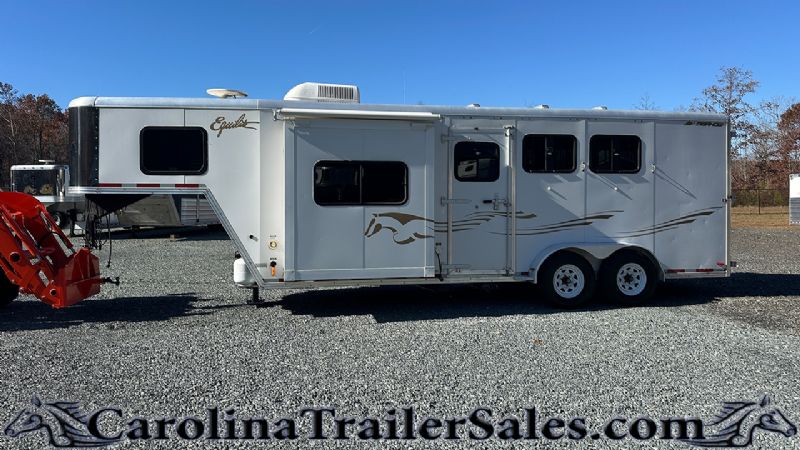 Used Horse Trailers for Sale