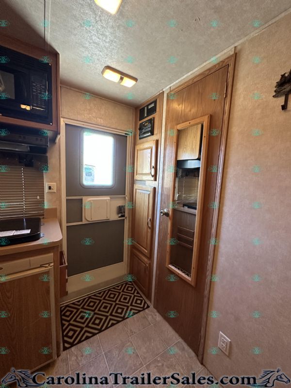 Used Horse Trailers for Sale