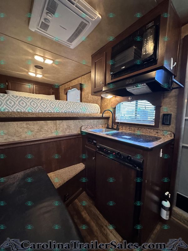 Used Horse Trailers for Sale