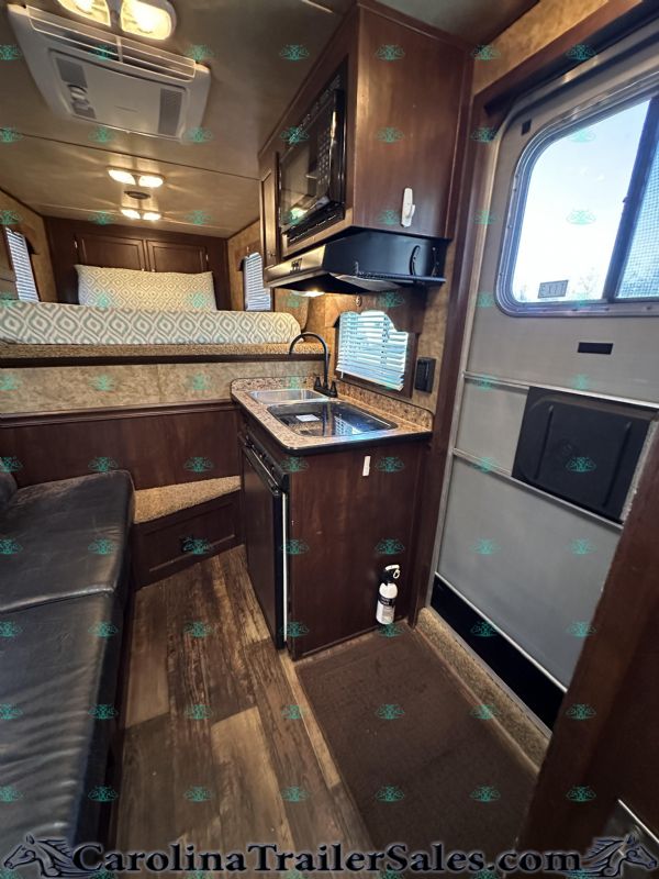 Used Horse Trailers for Sale