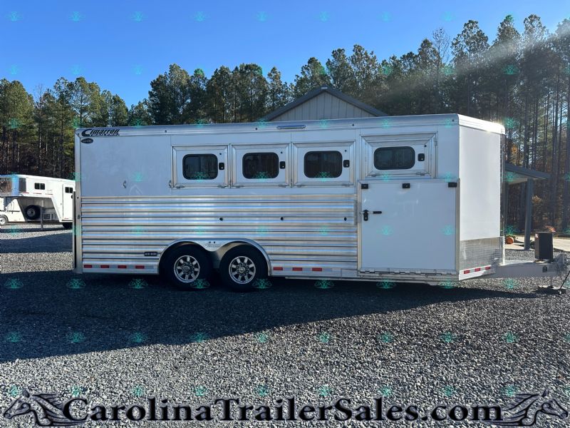 Used Horse Trailers for Sale