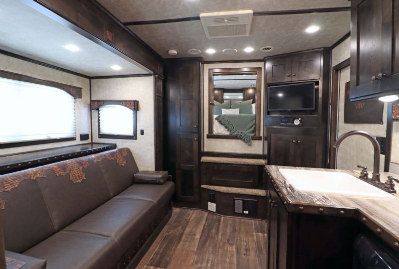 Used Horse Trailers for Sale