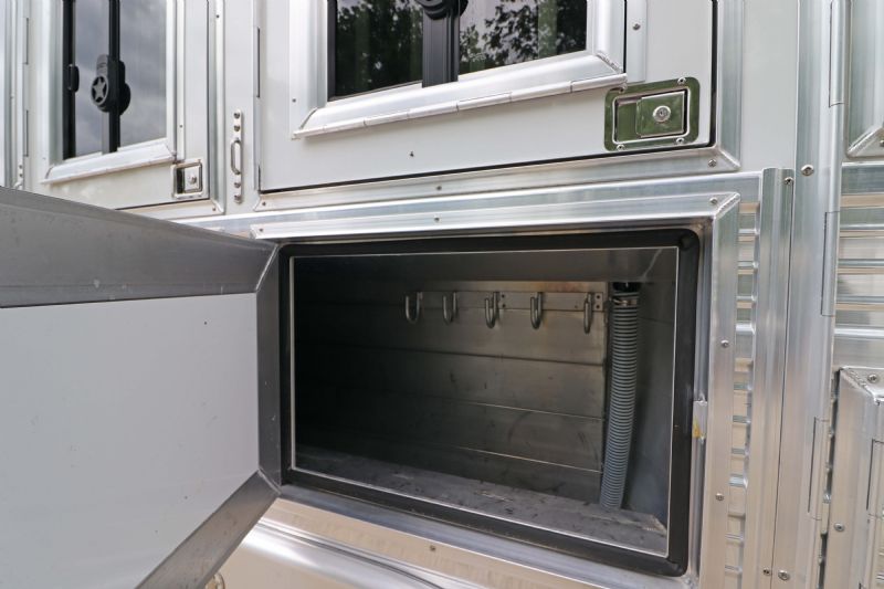 Used Horse Trailers for Sale