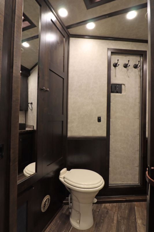 Used Horse Trailers for Sale