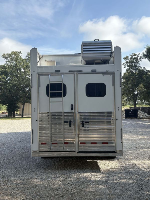Used Horse Trailers for Sale