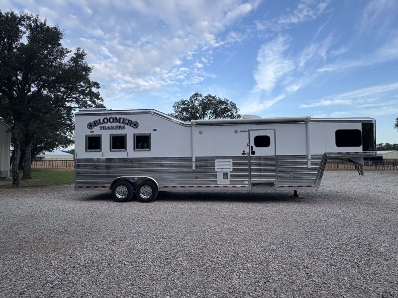 Used Horse Trailers for Sale