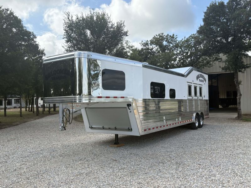 Used Horse Trailers for Sale