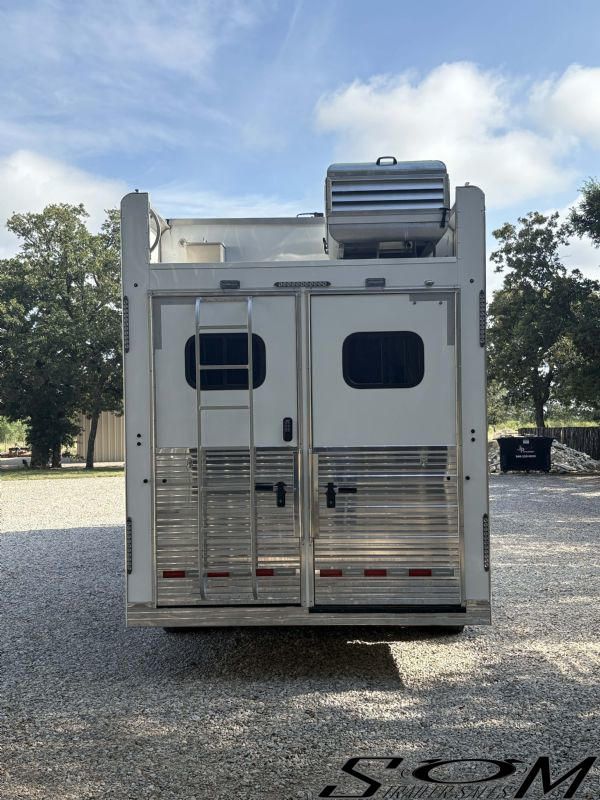 Used Horse Trailers for Sale