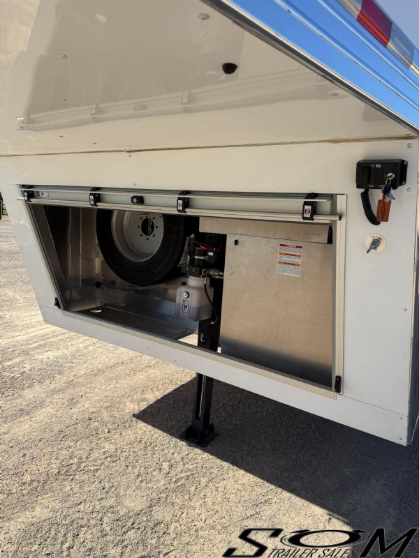 Used Horse Trailers for Sale