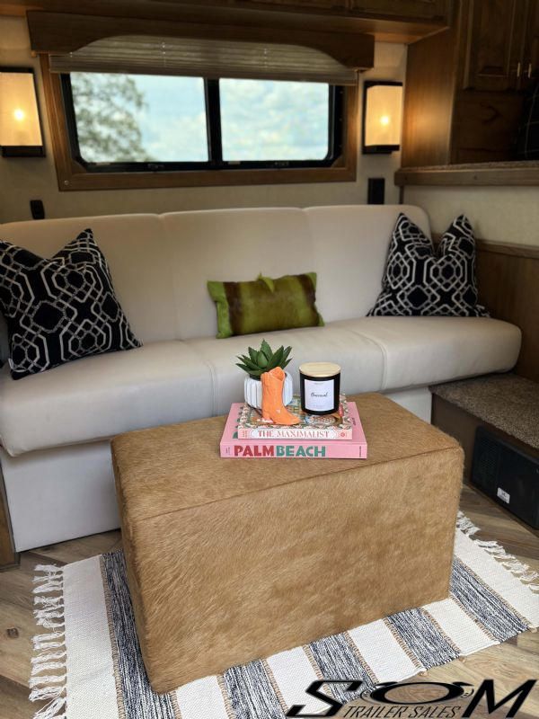 Used Horse Trailers for Sale