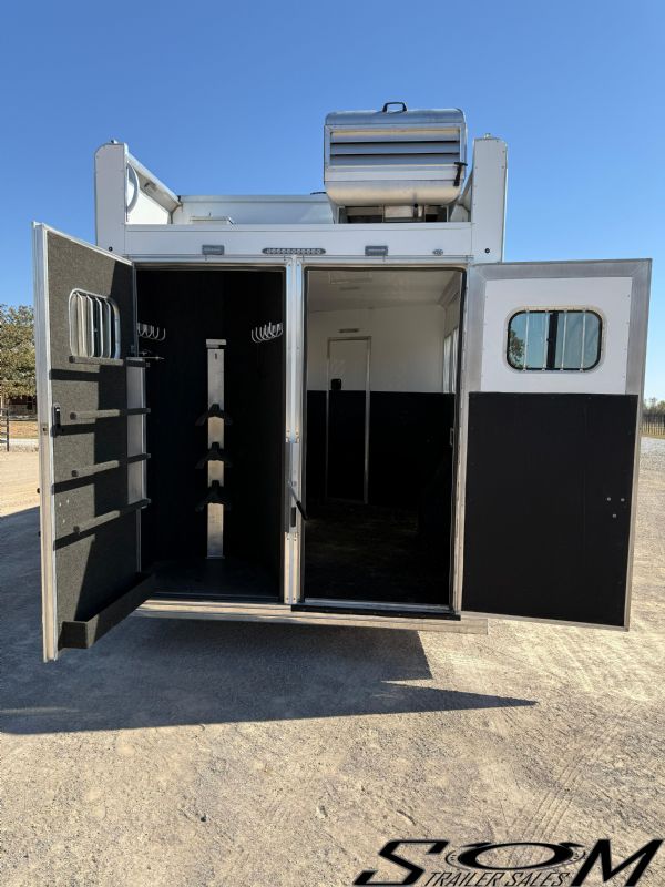 Used Horse Trailers for Sale