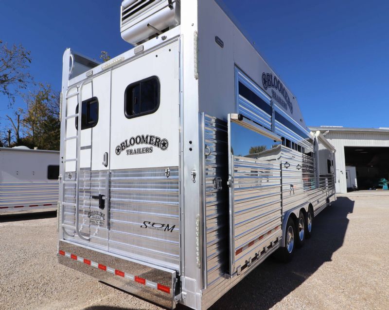 Used Horse Trailers for Sale