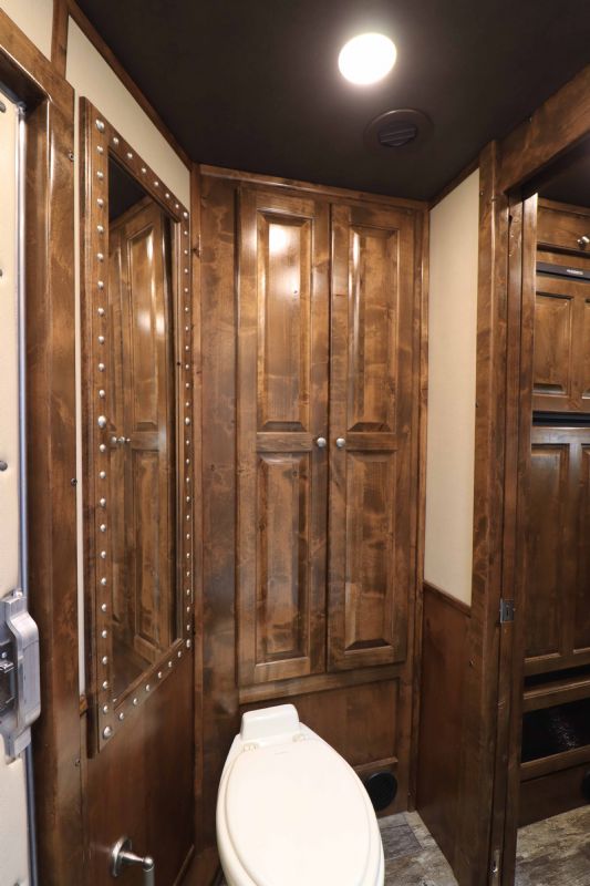 Used Horse Trailers for Sale