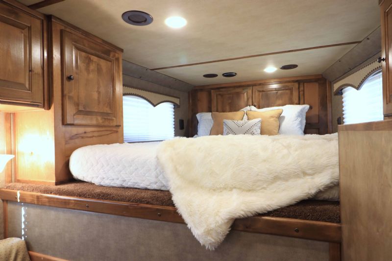 Used Horse Trailers for Sale