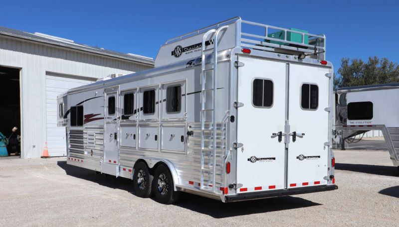 Used Horse Trailers for Sale