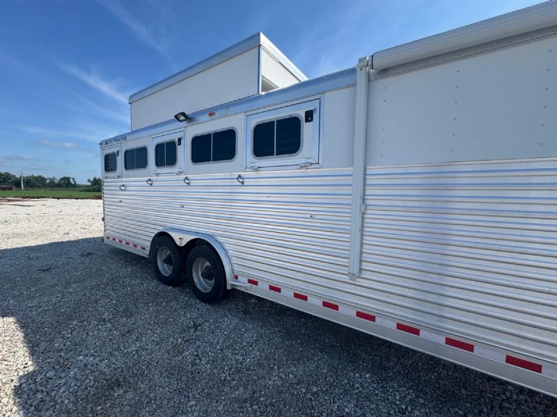 Used Horse Trailers for Sale