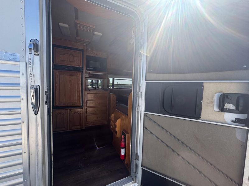 Used Horse Trailers for Sale
