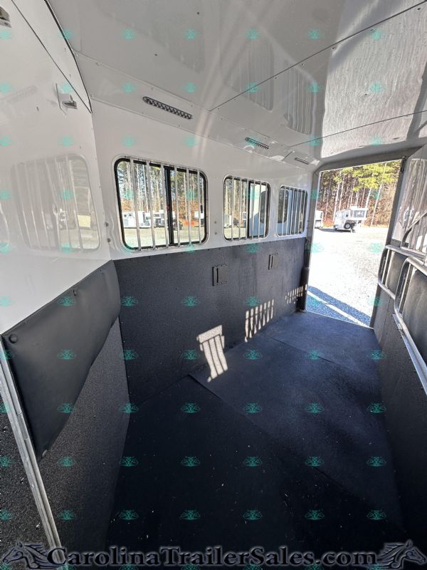 Used Horse Trailers for Sale