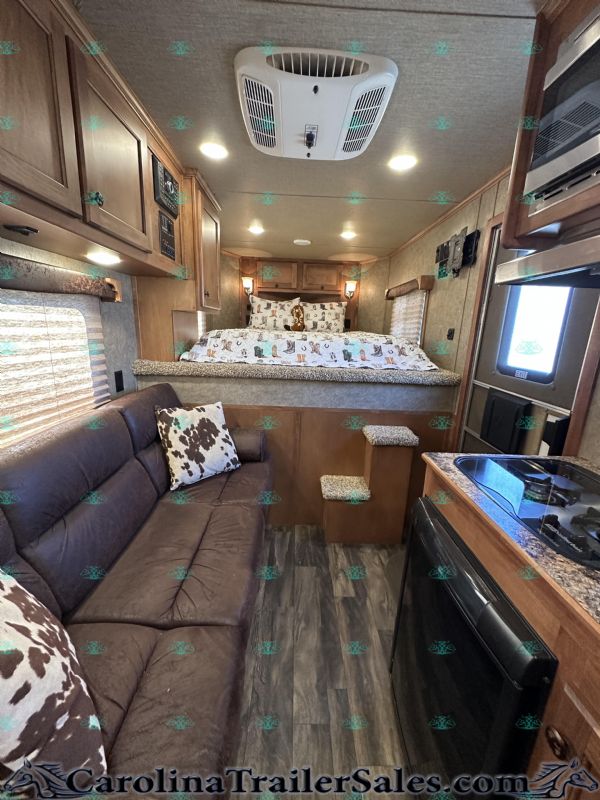 Used Horse Trailers for Sale