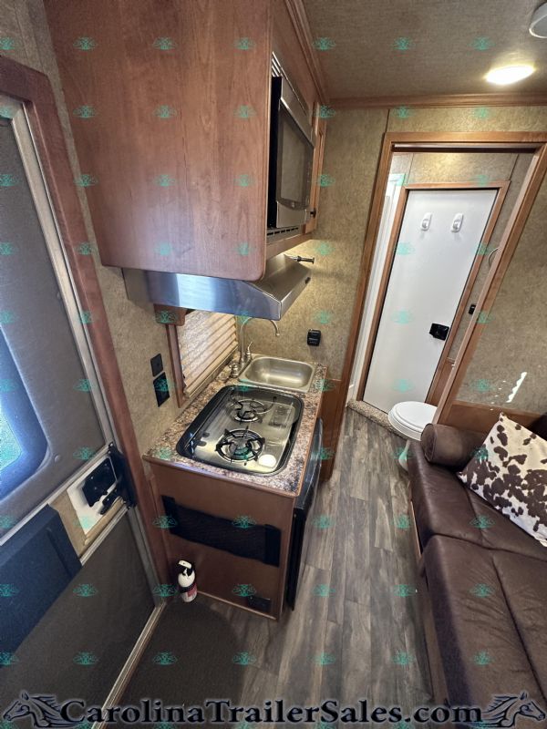 Used Horse Trailers for Sale