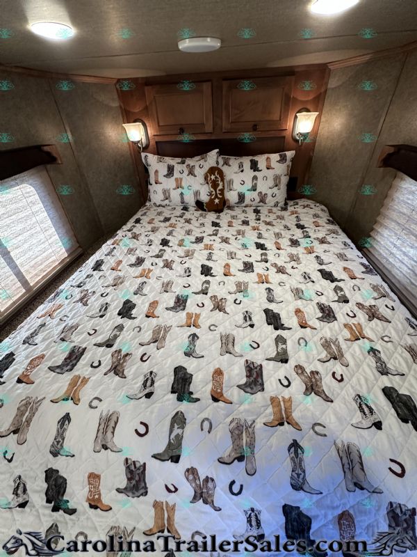 Used Horse Trailers for Sale