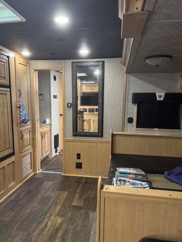 Used Horse Trailers for Sale