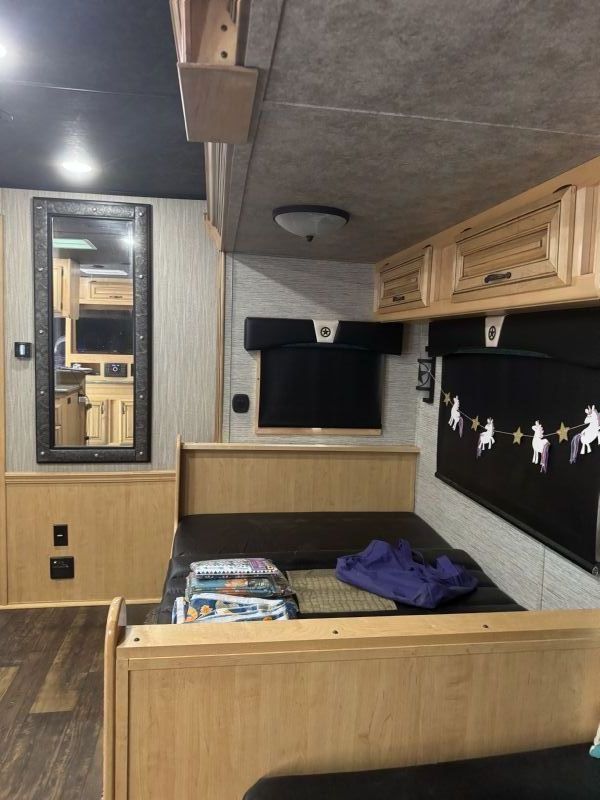 Used Horse Trailers for Sale