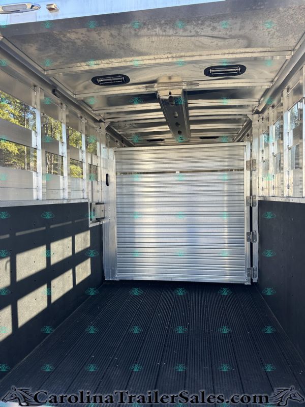 Used Horse Trailers for Sale