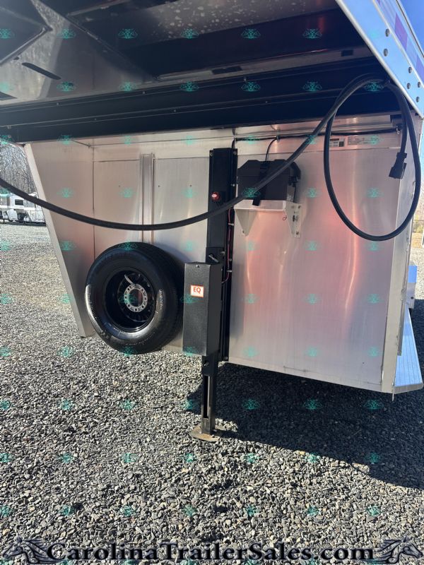 Used Horse Trailers for Sale