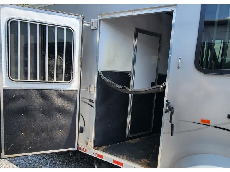 Used Horse Trailers for Sale