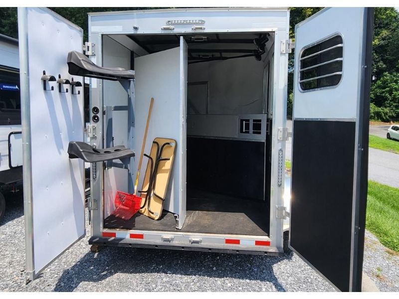 Used Horse Trailers for Sale
