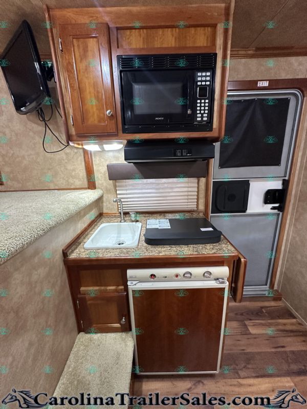 Used Horse Trailers for Sale