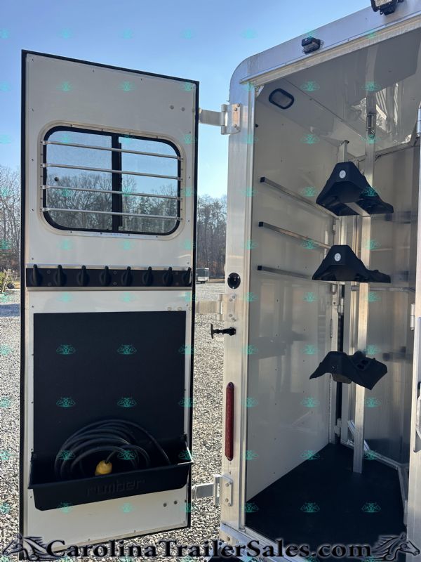 Used Horse Trailers for Sale