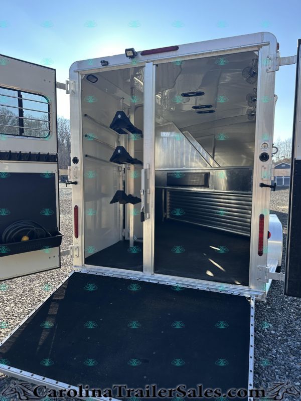 Used Horse Trailers for Sale