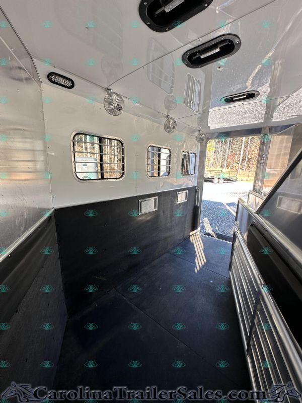 Used Horse Trailers for Sale