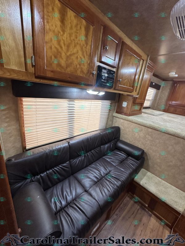 Used Horse Trailers for Sale