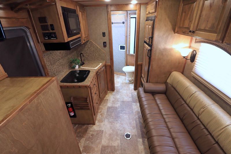 Used Horse Trailers for Sale